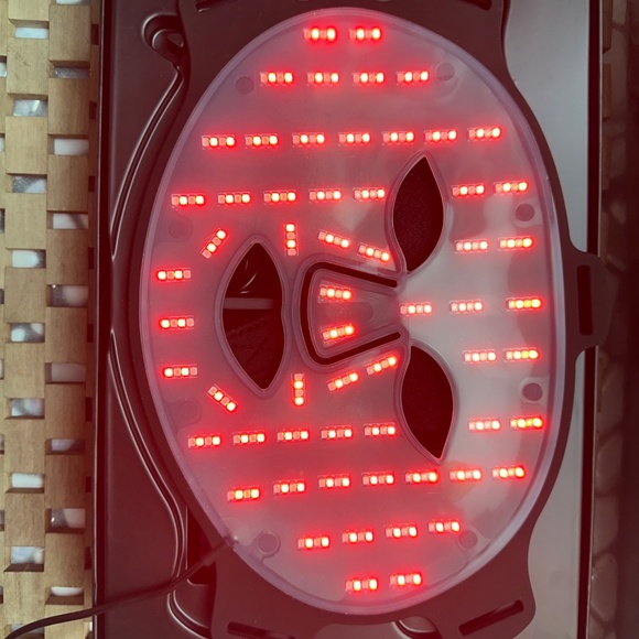 Bon charge red light face mask - Picture 5 of 5